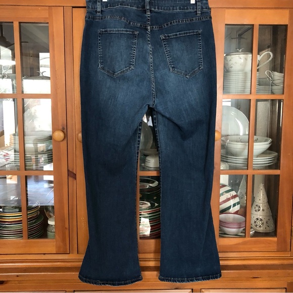 EUC Lane Bryant Dark Blue Flare Jeans - Picture 3 of 6